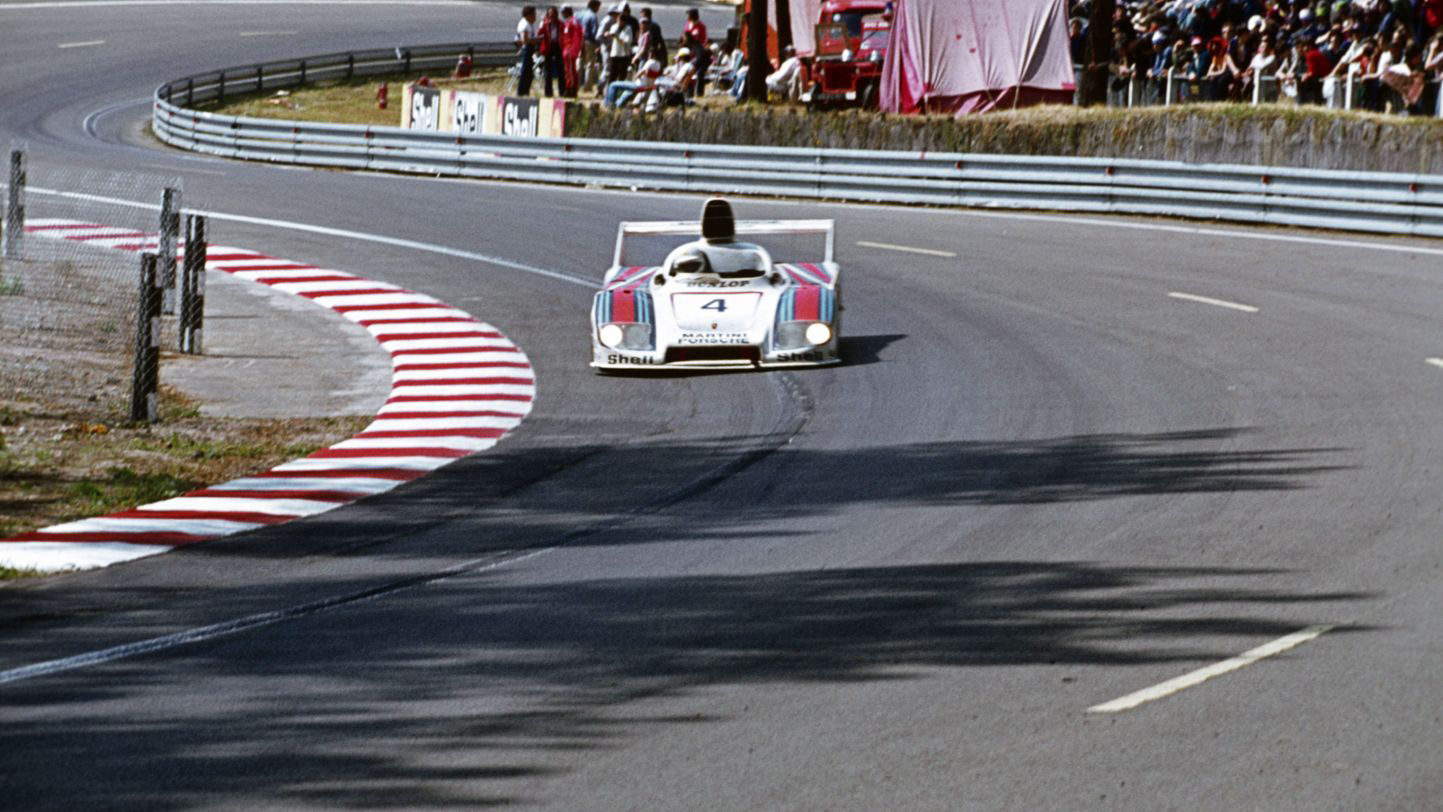 Porsche Martini 936 Le Mans 1977 Rennsport Driver