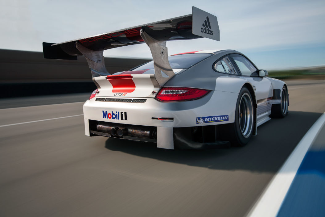 Porsche 911  GT3 R