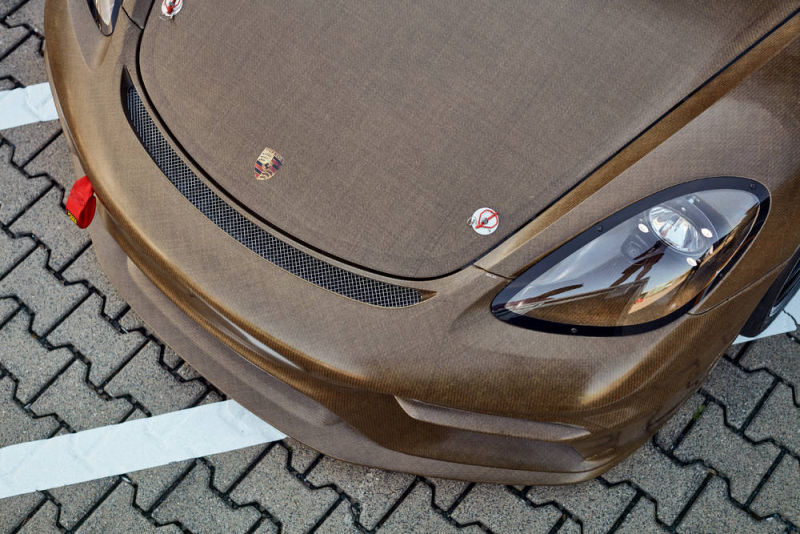 Porsche 718 rennsport driver