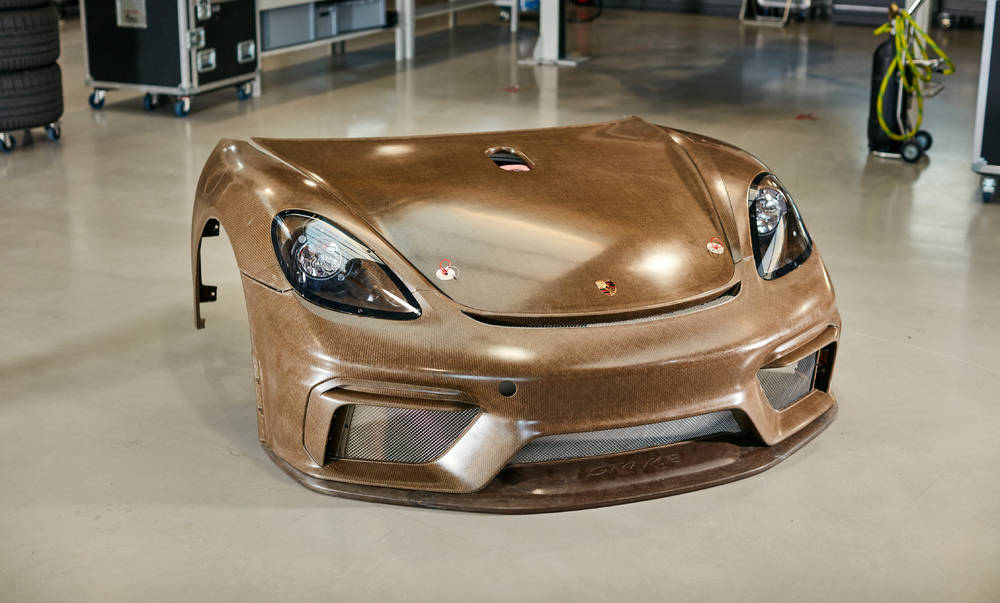 Porsche 718 rennsport driver