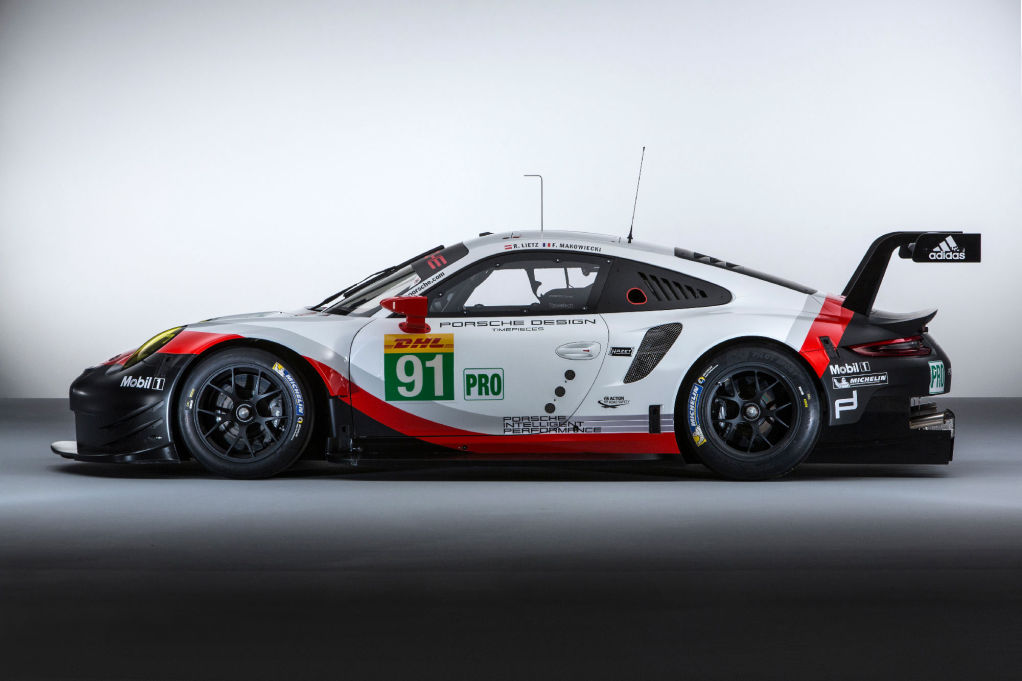 Porsche 911 RSR