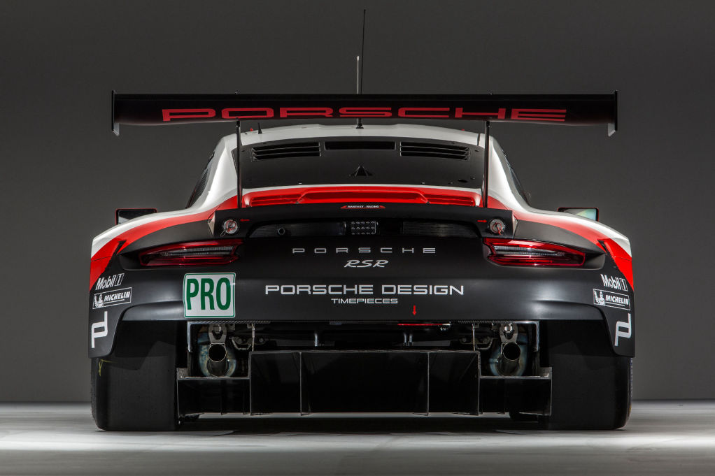 Porsche 911 RSR