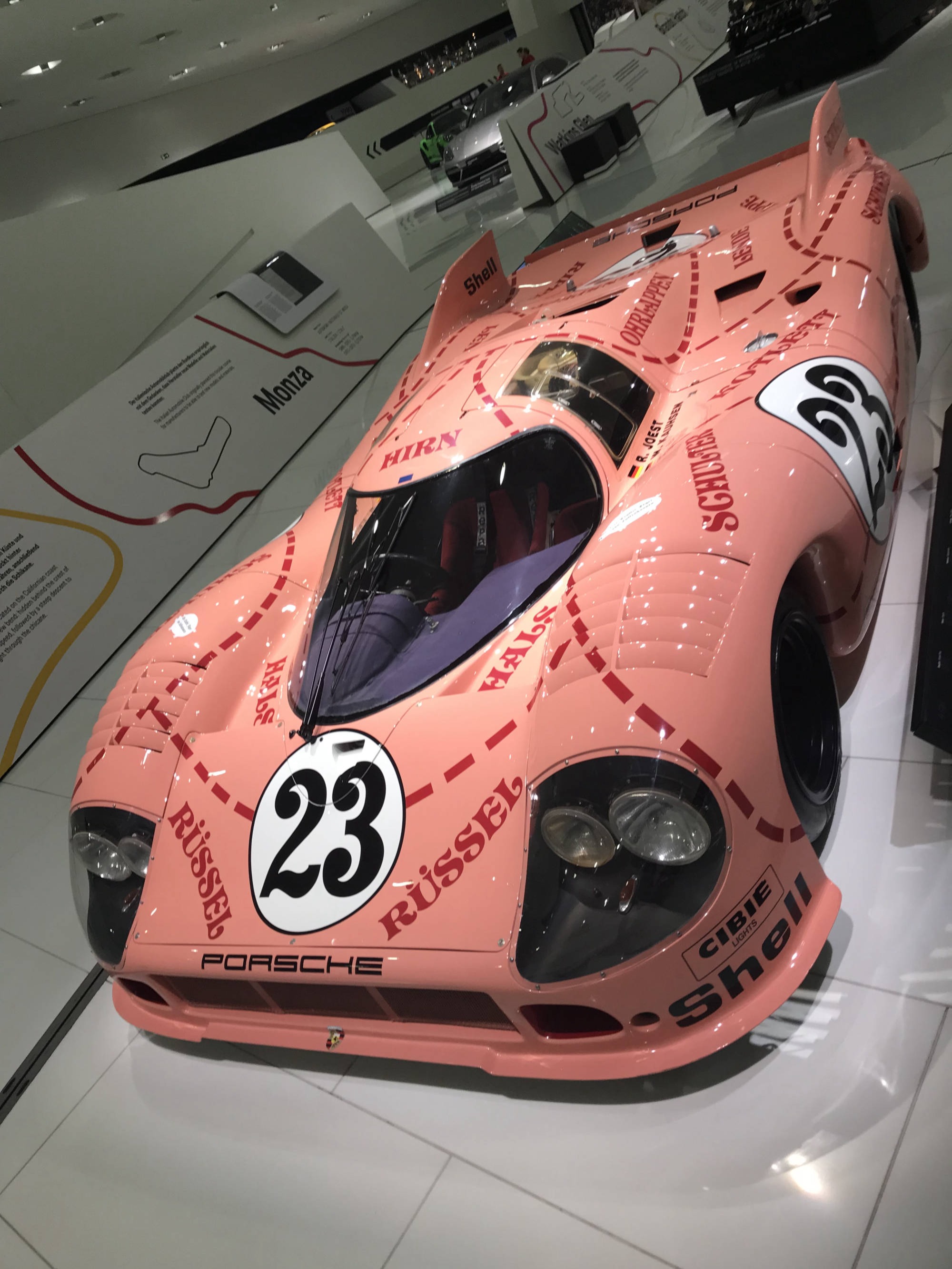  Porsche 917 pink pig porsche museum Rennsport Driver